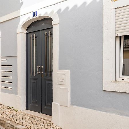 Avenida Da Liberdade Area, Bright And Newly Renovated 2 Bedroom Apartment, Lisbon Historical Center Екстериор снимка